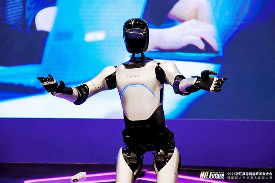 星空电竞远征A2成全球首个同时拥有中美欧认证...